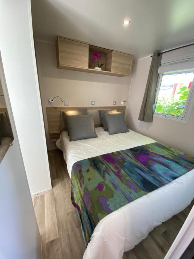 Mobil Home De Charme Fréjus Exteriör bild